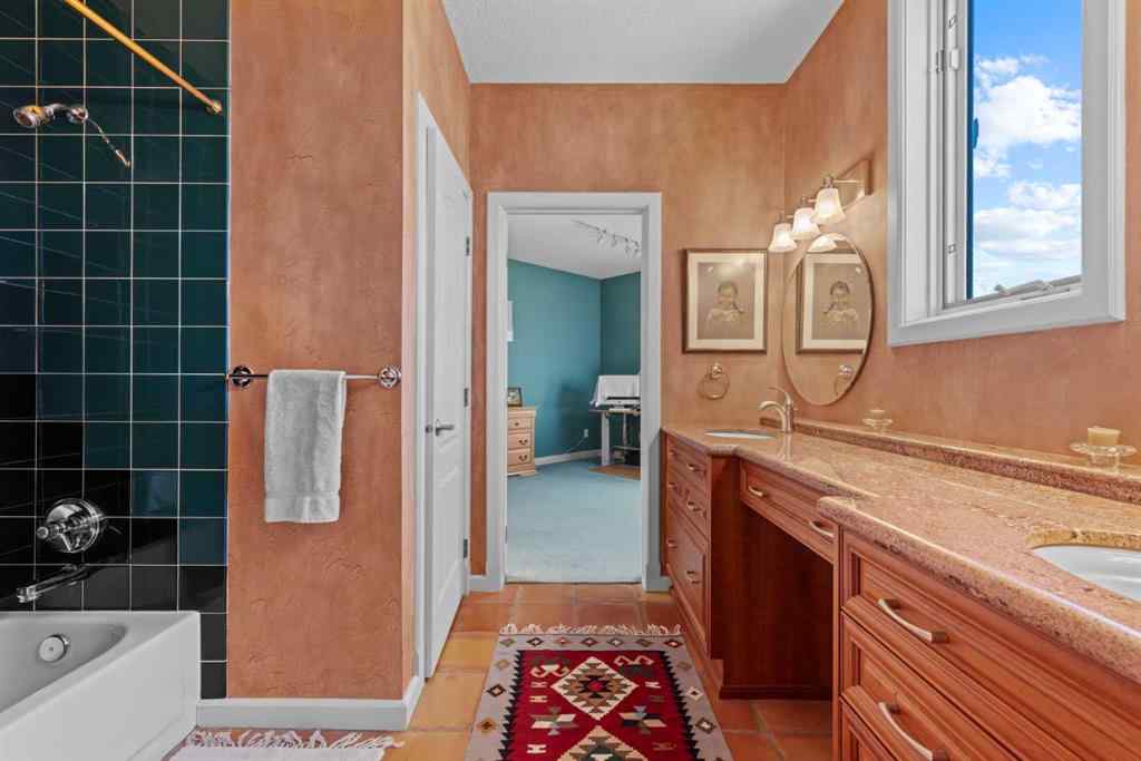 MLS® A2242103 - 1115 16A Street NW in Hounsfield Heights/Briar Hill Calgary, Residential