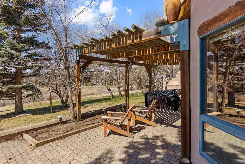 MLS® A2242103 - 1115 16A Street NW in Hounsfield Heights/Briar Hill Calgary, Residential
