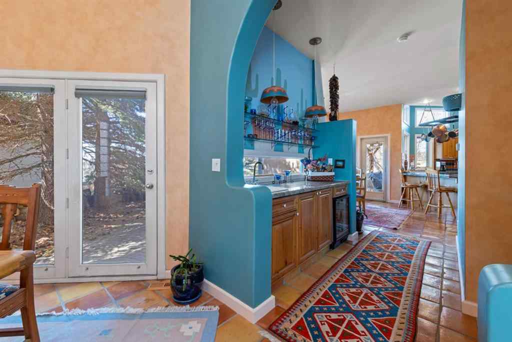 MLS® A2242103 - 1115 16A Street NW in Hounsfield Heights/Briar Hill Calgary, Residential