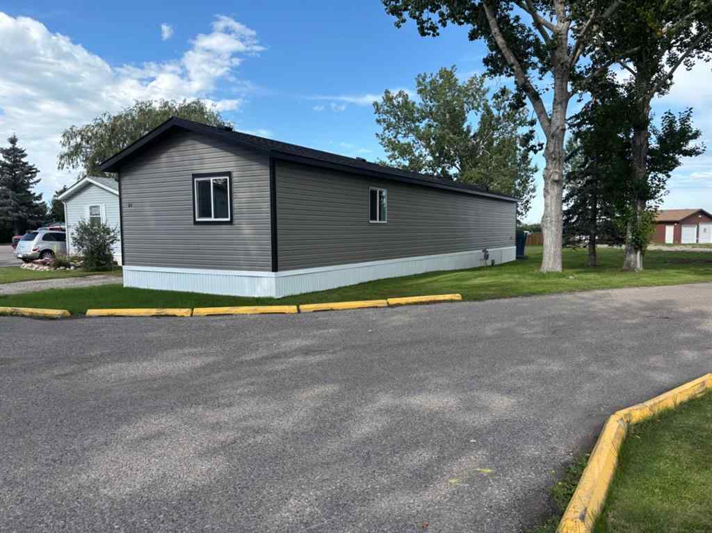 MLS® A2242104 - 24 Homestead Way  in NONE High River, Mobile
