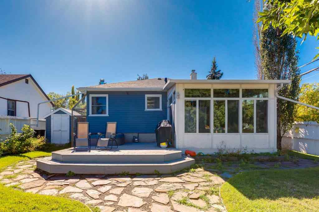 MLS® A2242112 - 202 27 Avenue NE in Tuxedo Park Calgary, Residential