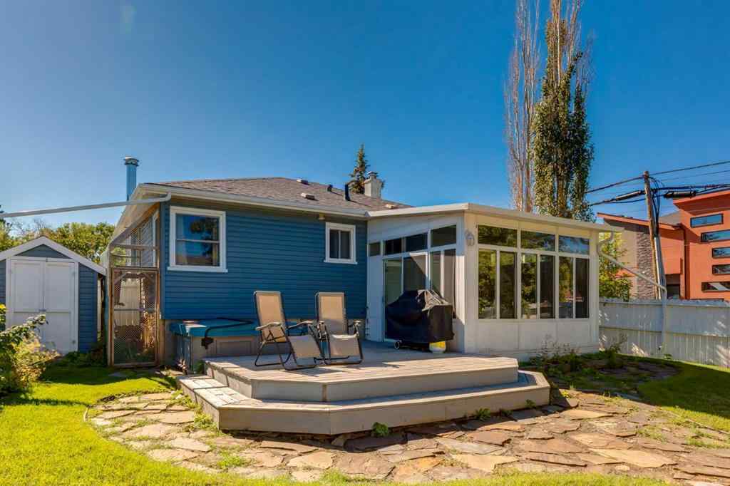MLS® A2242112 - 202 27 Avenue NE in Tuxedo Park Calgary, Residential