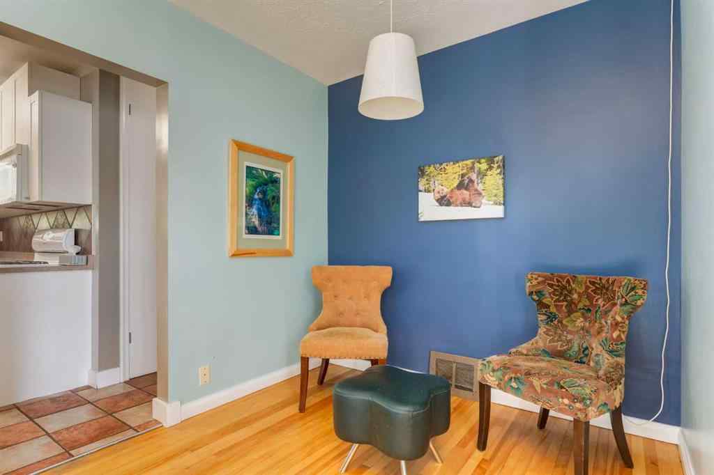 MLS® A2242112 - 202 27 Avenue NE in Tuxedo Park Calgary, Residential