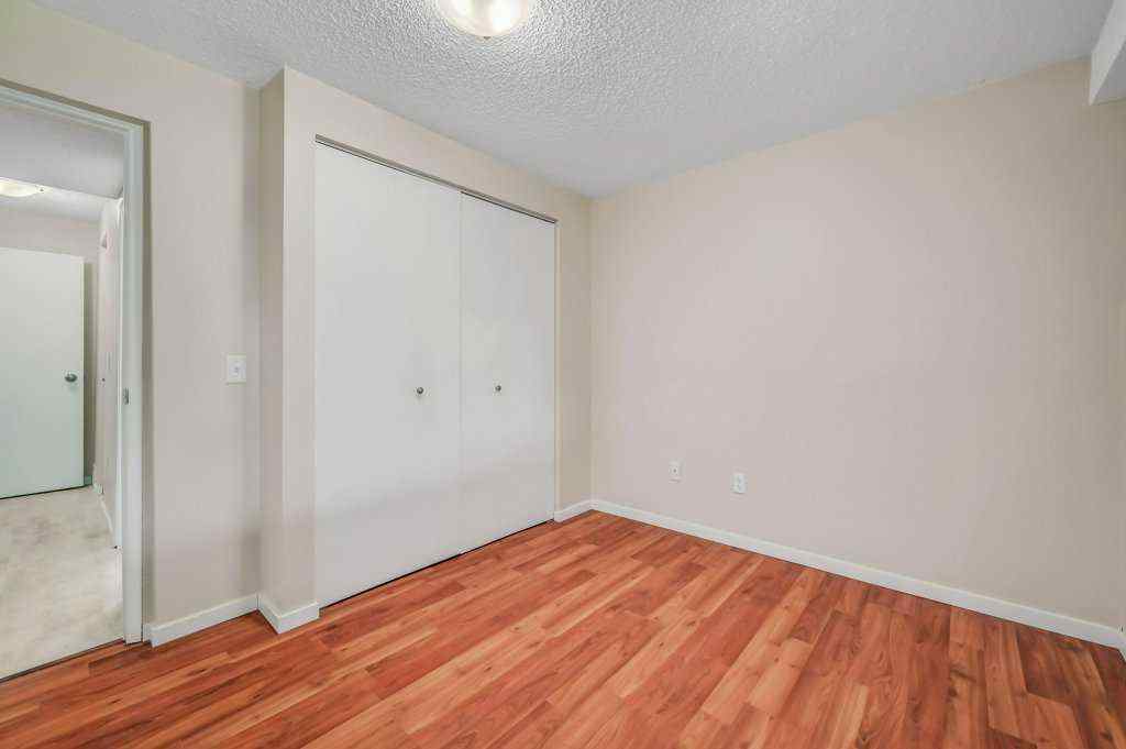 MLS® A2242115 - 1322 Ranchlands Way NW in Ranchlands Calgary, Residential