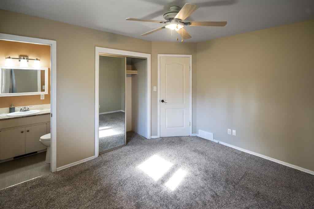 MLS® A2242119 - 2 Montclare Avenue  in Mount Pleasant Camrose, Residential