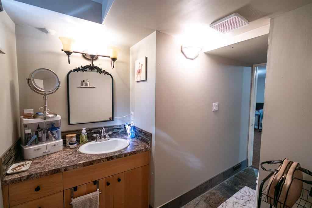 MLS® A2242119 - 2 Montclare Avenue  in Mount Pleasant Camrose, Residential