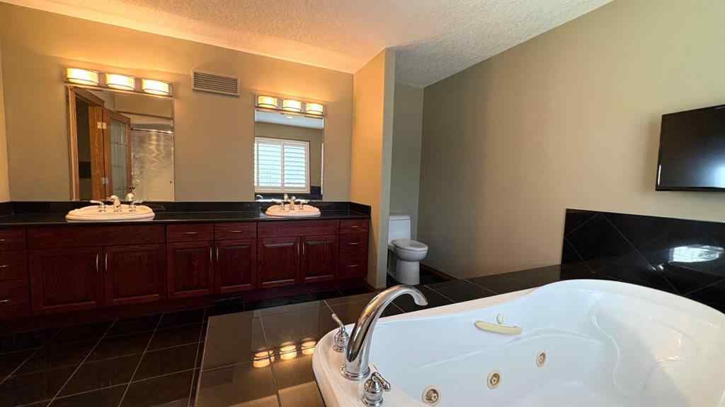 MLS® A2242137 - 6 Cedar Crescent   in NONE Rural Wainwright No. 61, M.D. of, Residential
