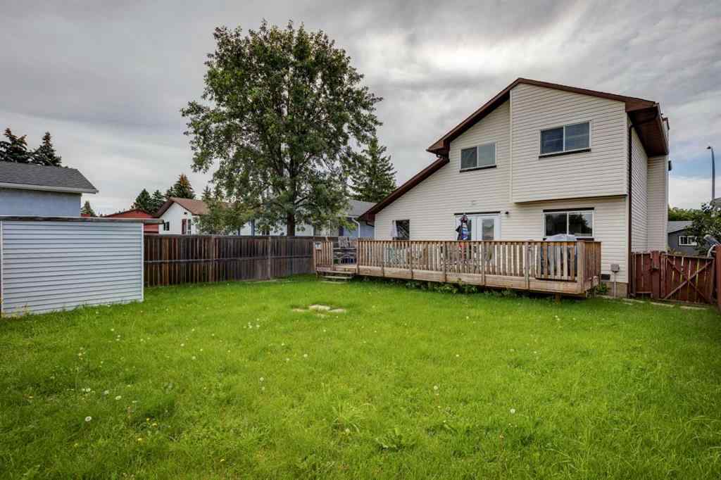 MLS® A2242142 - 228 Marquis Place SE in Meadowbrook Airdrie, Residential