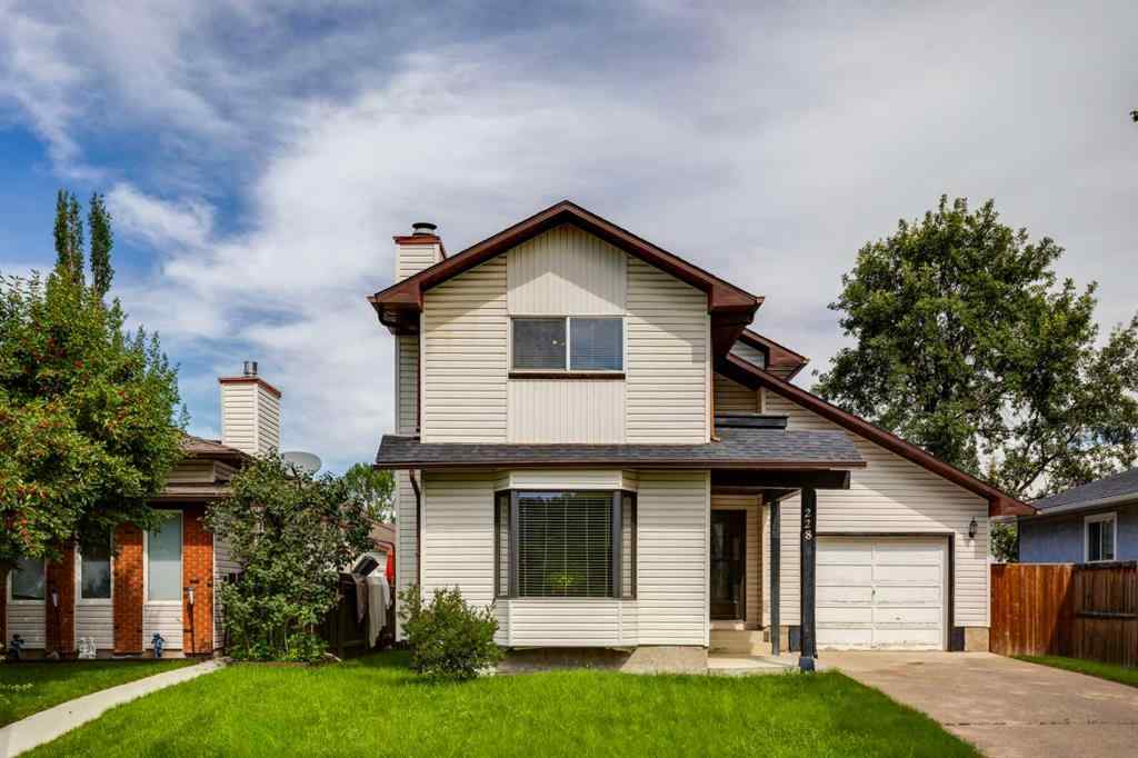 MLS® A2242142 - 228 Marquis Place SE in Meadowbrook Airdrie, Residential