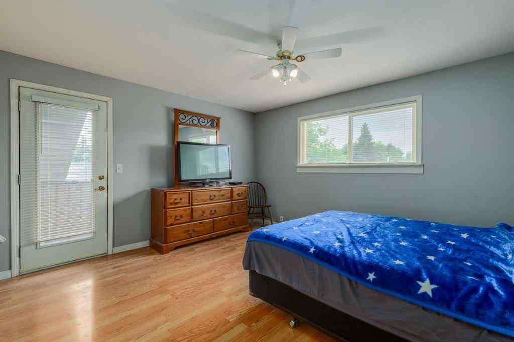 MLS® A2242142 - 228 Marquis Place SE in Meadowbrook Airdrie, Residential