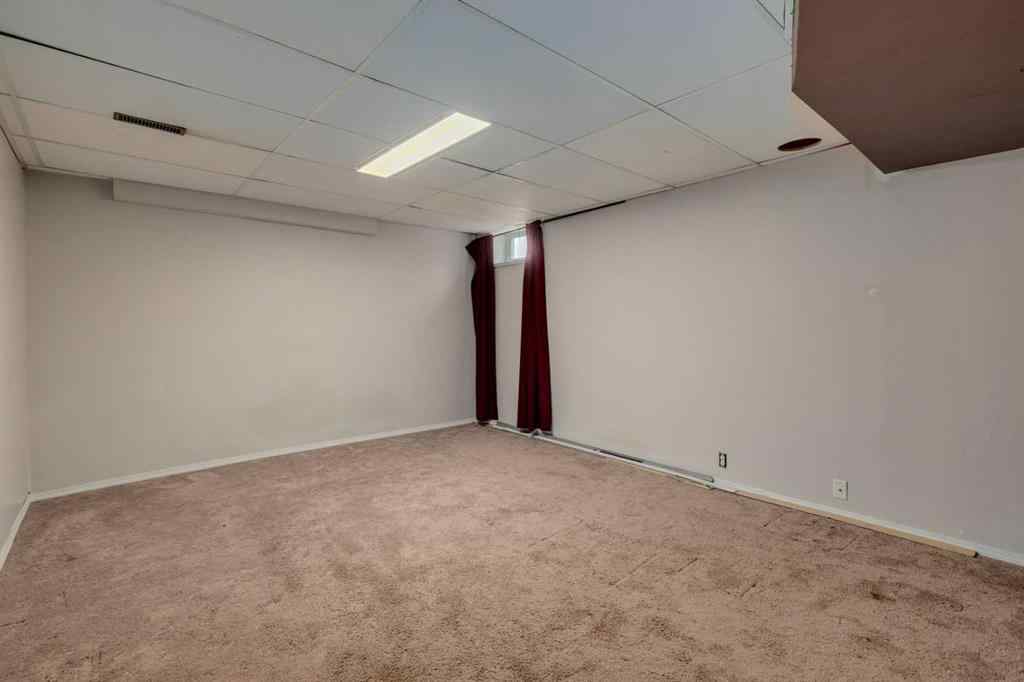 MLS® A2242142 - 228 Marquis Place SE in Meadowbrook Airdrie, Residential