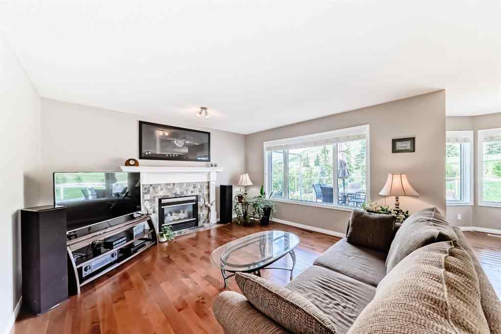 MLS® A2242152 - 6 Gleneagles Close  in GlenEagles Cochrane, Residential