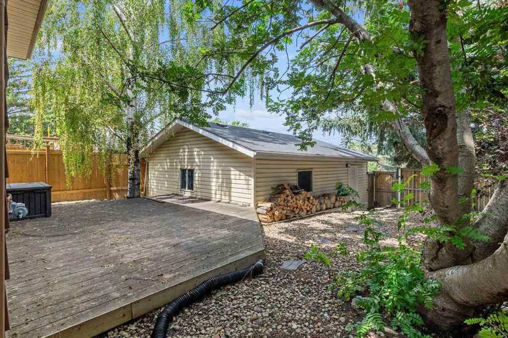 MLS® A2242161 - 40 Bergen Place NW in Beddington Heights Calgary, Residential