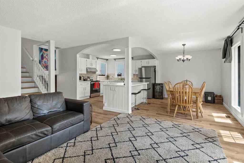 MLS® A2242161 - 40 Bergen Place NW in Beddington Heights Calgary, Residential