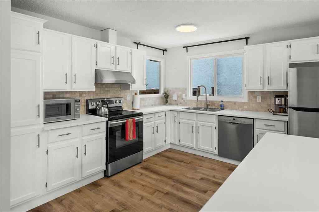 MLS® A2242161 - 40 Bergen Place NW in Beddington Heights Calgary, Residential