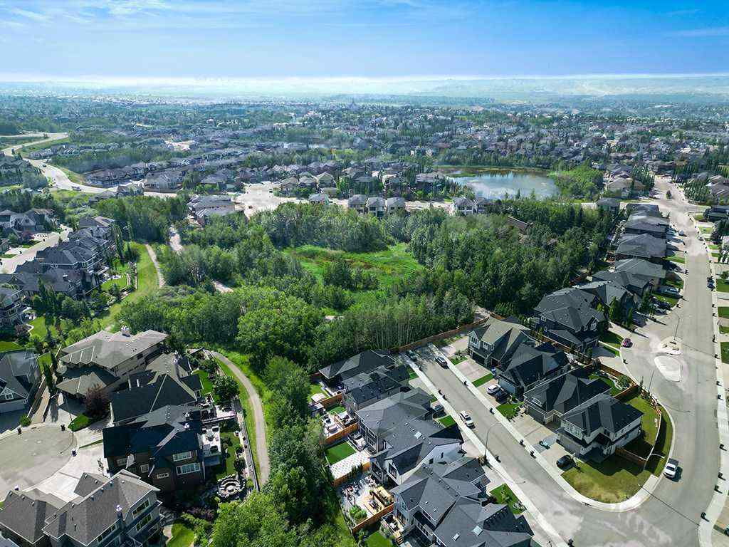 MLS® A2242163 - 125 Rockyvale Green NW in Rocky Ridge Calgary, Residential