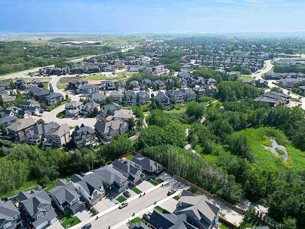 MLS® A2242163 - 125 Rockyvale Green NW in Rocky Ridge Calgary, Residential