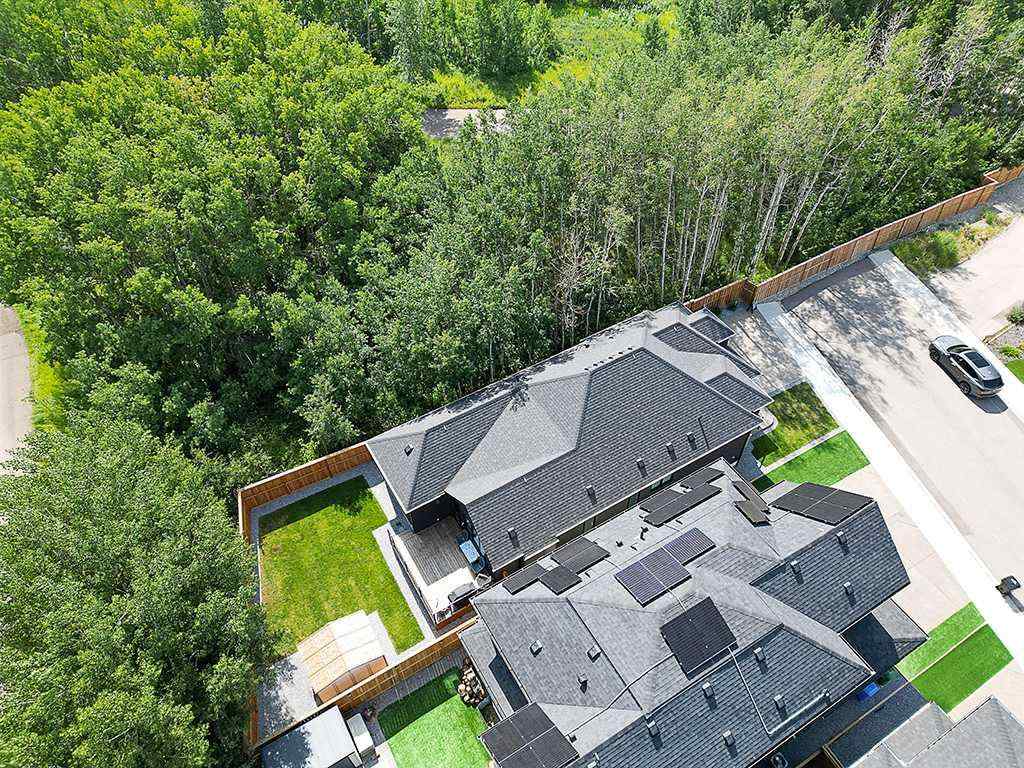 MLS® A2242163 - 125 Rockyvale Green NW in Rocky Ridge Calgary, Residential