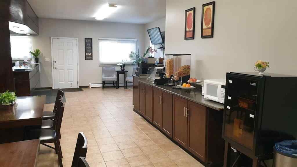 MLS® A2242172 - 5505 Highway 12 W   in NONE Coronation, Commercial