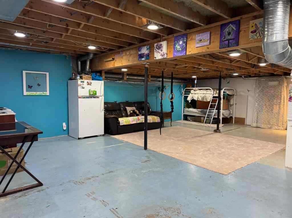 MLS® A2242178 - 11721 103 Avenue  in NONE Fairview, Residential