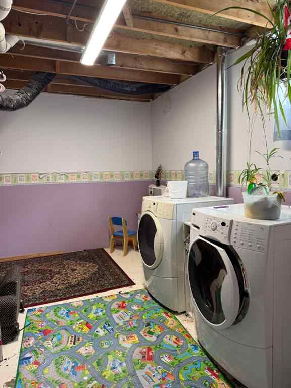 MLS® A2242178 - 11721 103 Avenue  in NONE Fairview, Residential