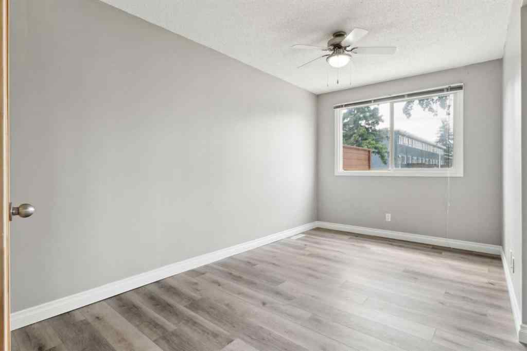 MLS® A2242179 - Unit #326 2211 19 Street NE in Vista Heights Calgary, Residential