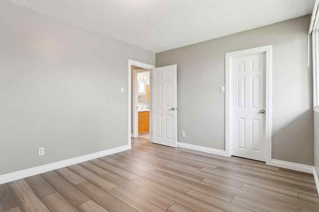 MLS® A2242179 - Unit #326 2211 19 Street NE in Vista Heights Calgary, Residential