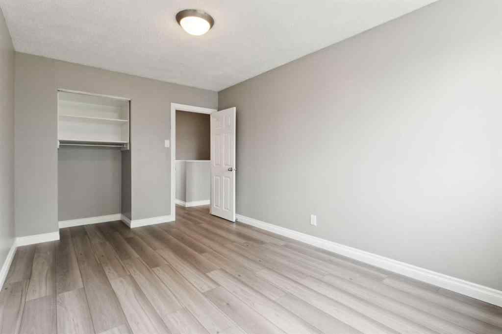 MLS® A2242179 - Unit #326 2211 19 Street NE in Vista Heights Calgary, Residential