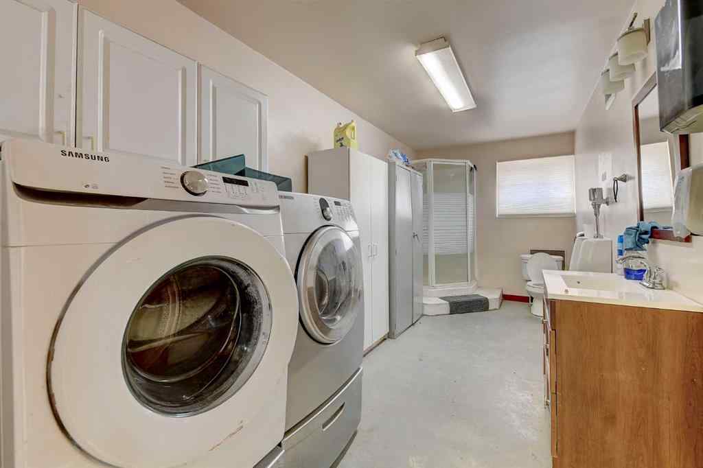 MLS® A2242182 - 90058 A & 90058 B Township Road 720   in NONE Rural Grande Prairie No. 1, County of, Agri-Business