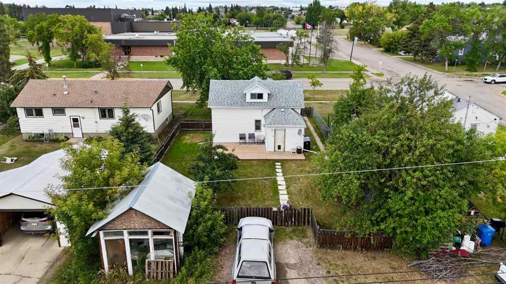 MLS® A2242189 - 11205 103 Avenue  in NONE Fairview, Residential