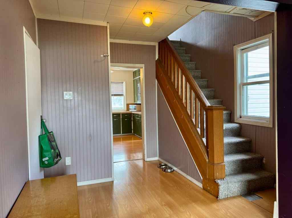 MLS® A2242189 - 11205 103 Avenue  in NONE Fairview, Residential