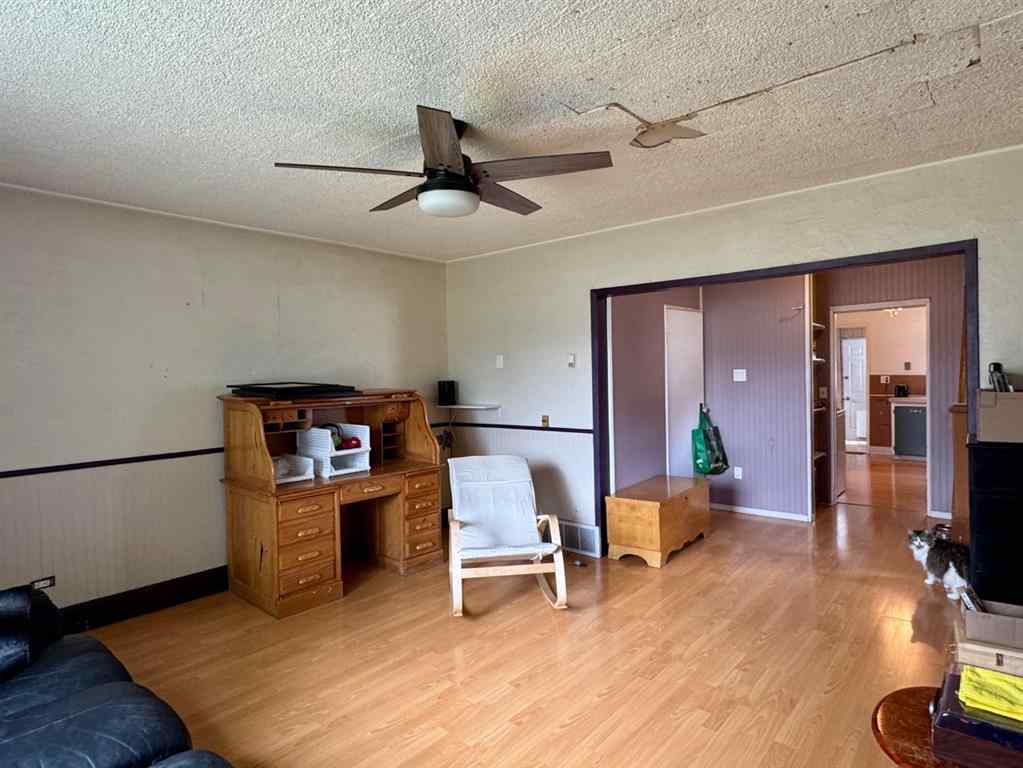MLS® A2242189 - 11205 103 Avenue  in NONE Fairview, Residential