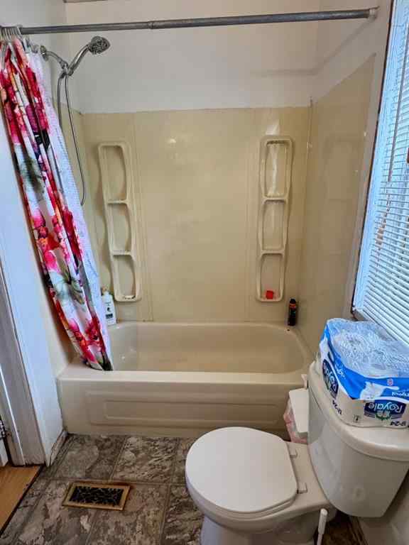 MLS® A2242189 - 11205 103 Avenue  in NONE Fairview, Residential