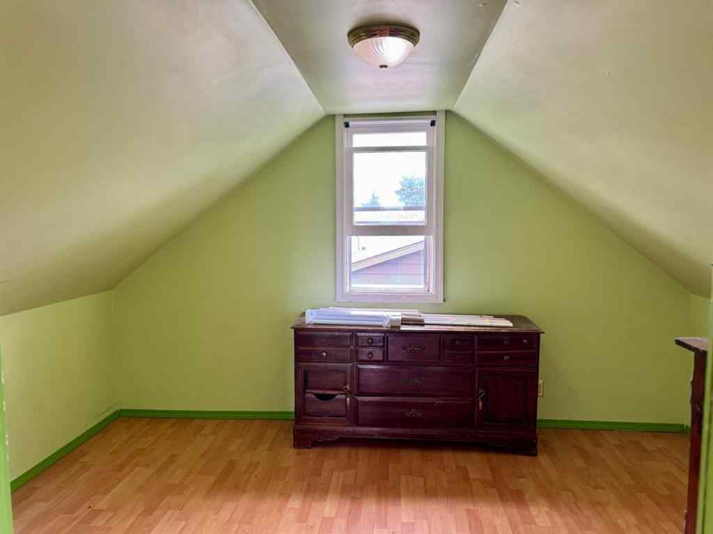 MLS® A2242189 - 11205 103 Avenue  in NONE Fairview, Residential