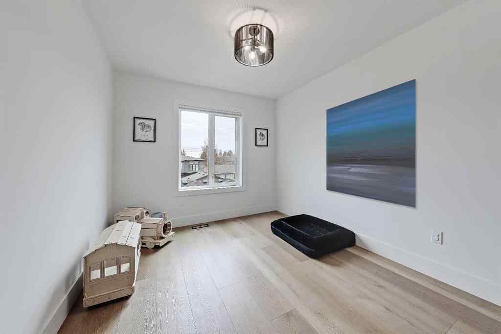 MLS® A2242191 - 1440 26A Street SW in Shaganappi Calgary, Residential