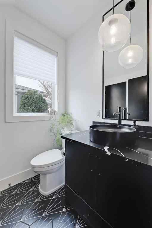 MLS® A2242191 - 1440 26A Street SW in Shaganappi Calgary, Residential
