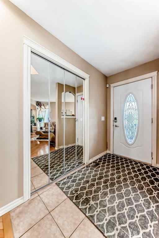 MLS® A2242202 - 197 West Creek Boulevard  in Rainbow Falls Chestermere, Residential