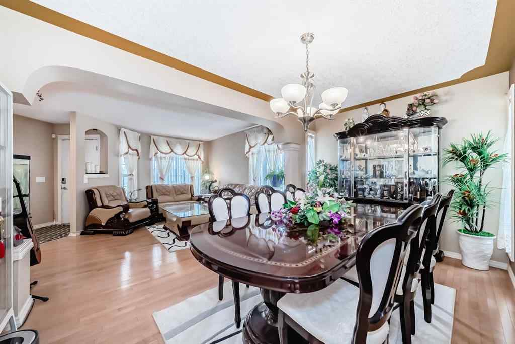 MLS® A2242202 - 197 West Creek Boulevard  in Rainbow Falls Chestermere, Residential