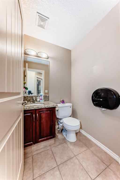 MLS® A2242202 - 197 West Creek Boulevard  in Rainbow Falls Chestermere, Residential