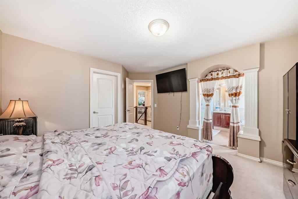 MLS® A2242202 - 197 West Creek Boulevard  in Rainbow Falls Chestermere, Residential