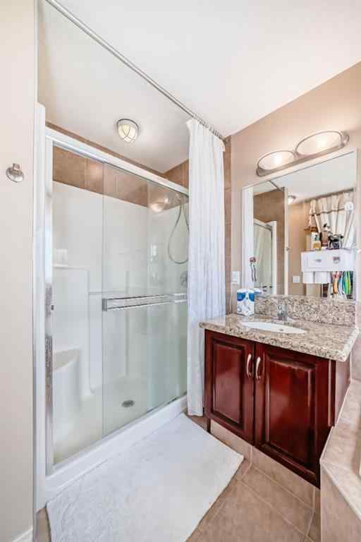 MLS® A2242202 - 197 West Creek Boulevard  in Rainbow Falls Chestermere, Residential