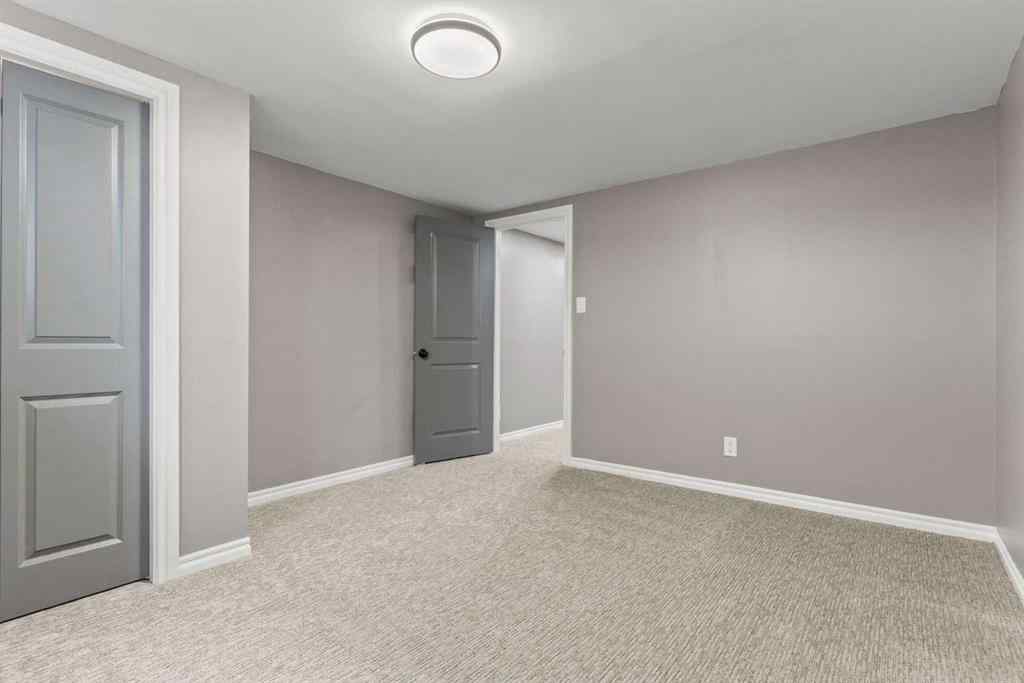 MLS® A2242215 - 7424 Fleetwood Drive SE in Fairview Calgary, Residential