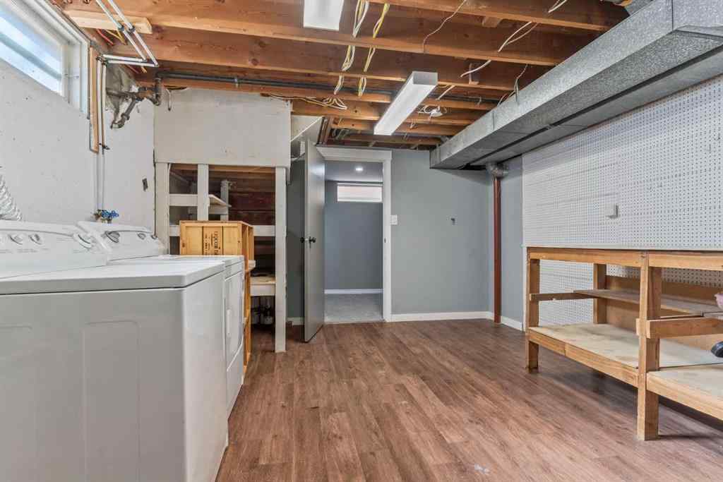 MLS® A2242215 - 7424 Fleetwood Drive SE in Fairview Calgary, Residential