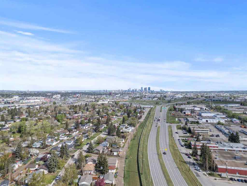 MLS® A2242215 - 7424 Fleetwood Drive SE in Fairview Calgary, Residential
