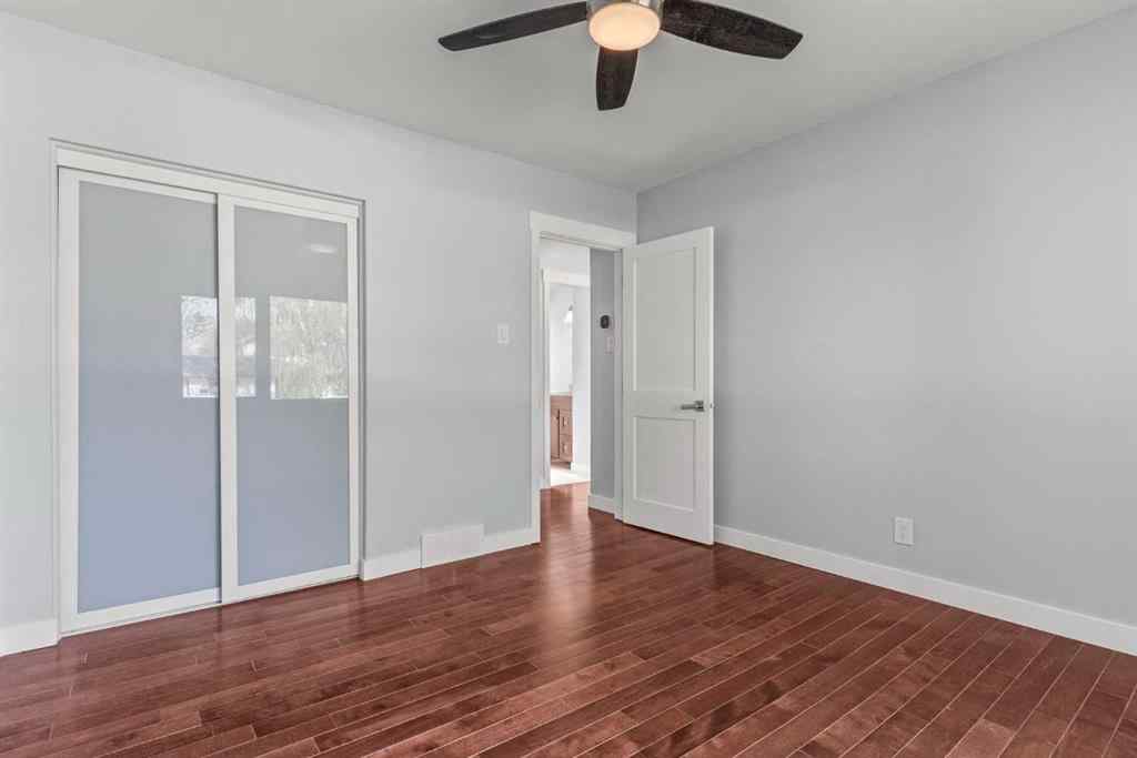 MLS® A2242215 - 7424 Fleetwood Drive SE in Fairview Calgary, Residential