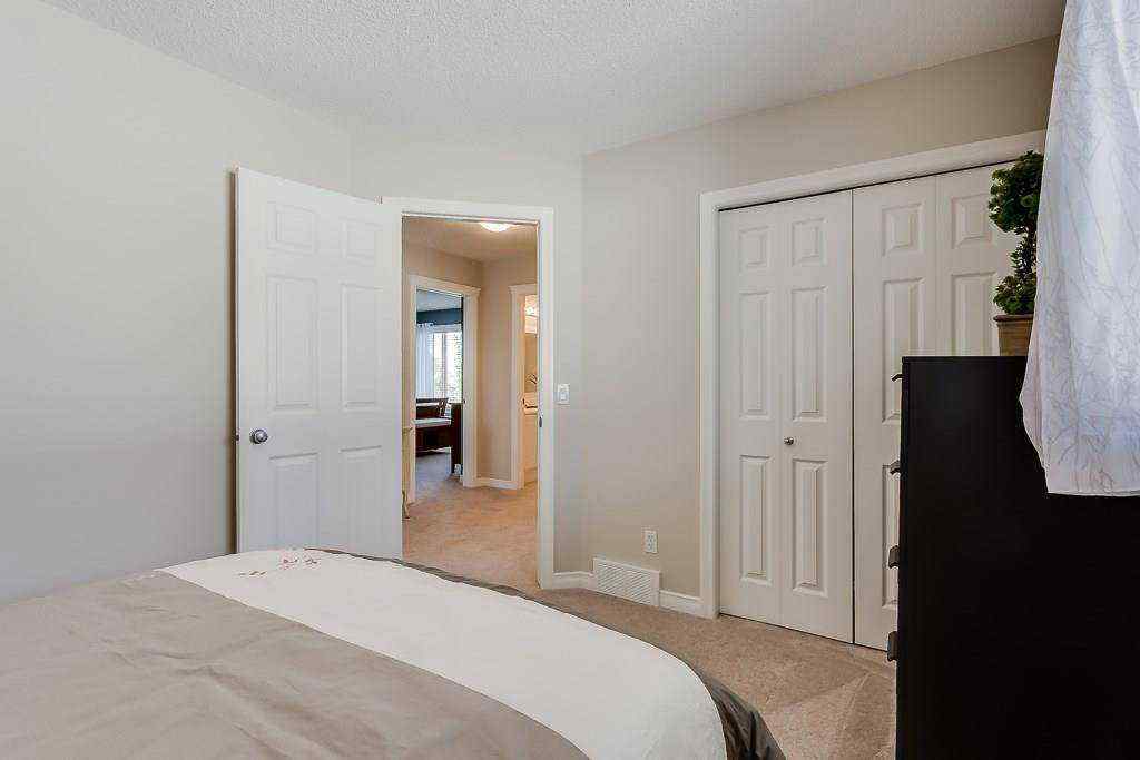 MLS® A2242219 - 249 West Lakeview Place  in Lakeview Landing Chestermere, Residential