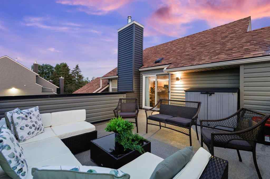 MLS® A2242223 - Unit #224 35 Glamis Green SW in Glamorgan Calgary, Residential