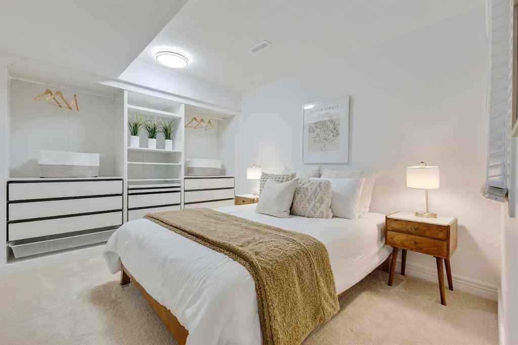 MLS® A2242223 - Unit #224 35 Glamis Green SW in Glamorgan Calgary, Residential
