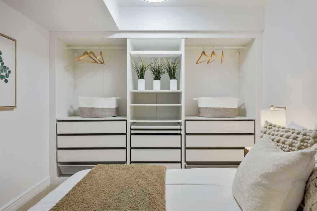 MLS® A2242223 - Unit #224 35 Glamis Green SW in Glamorgan Calgary, Residential