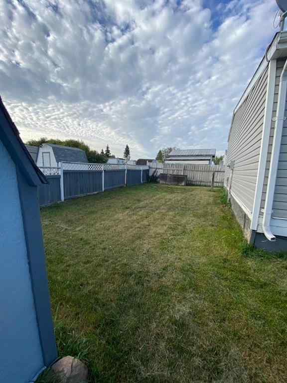 MLS® A2242228 - 10404 98 Street  in NONE Fairview, Residential